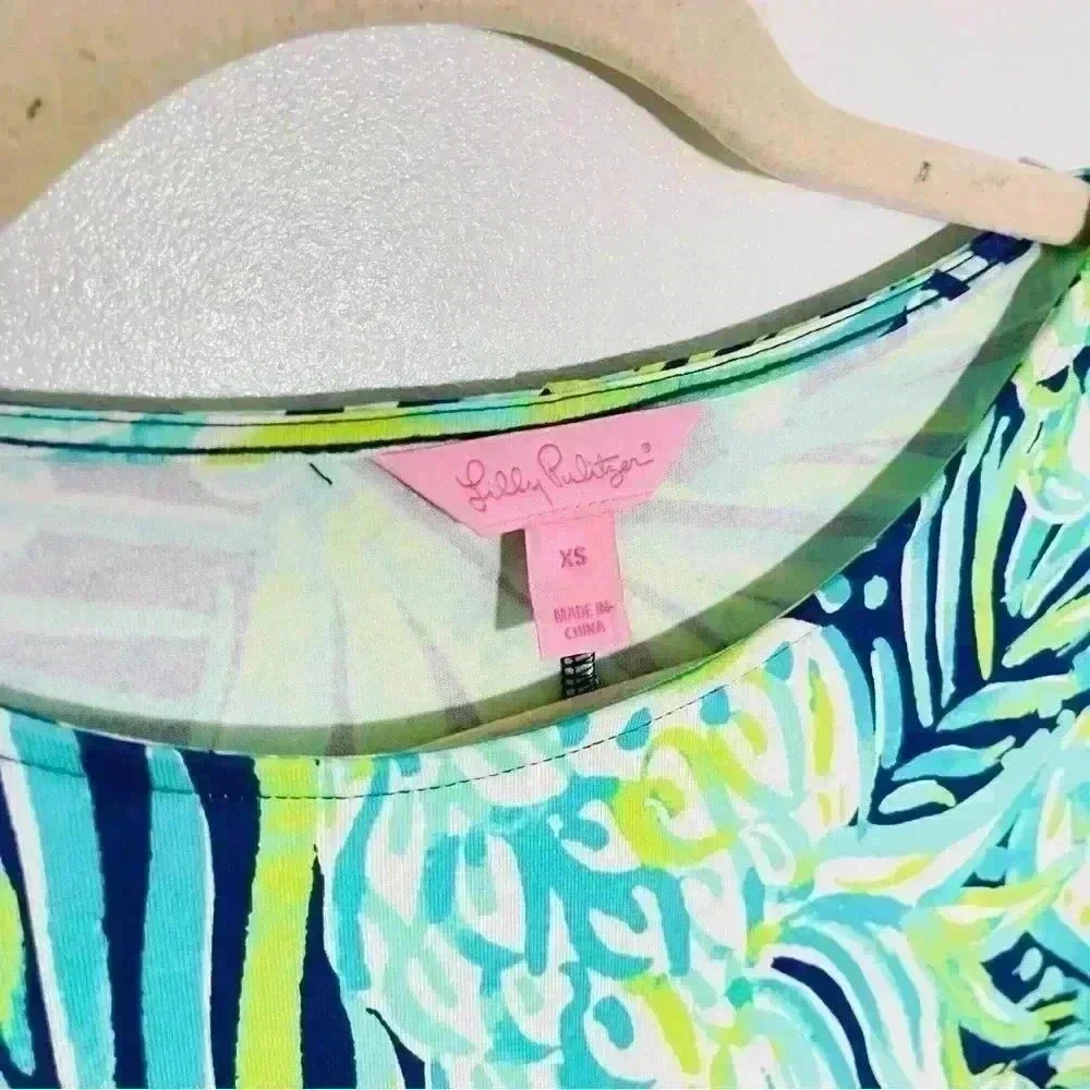 Lilly Pulitzer this lilly